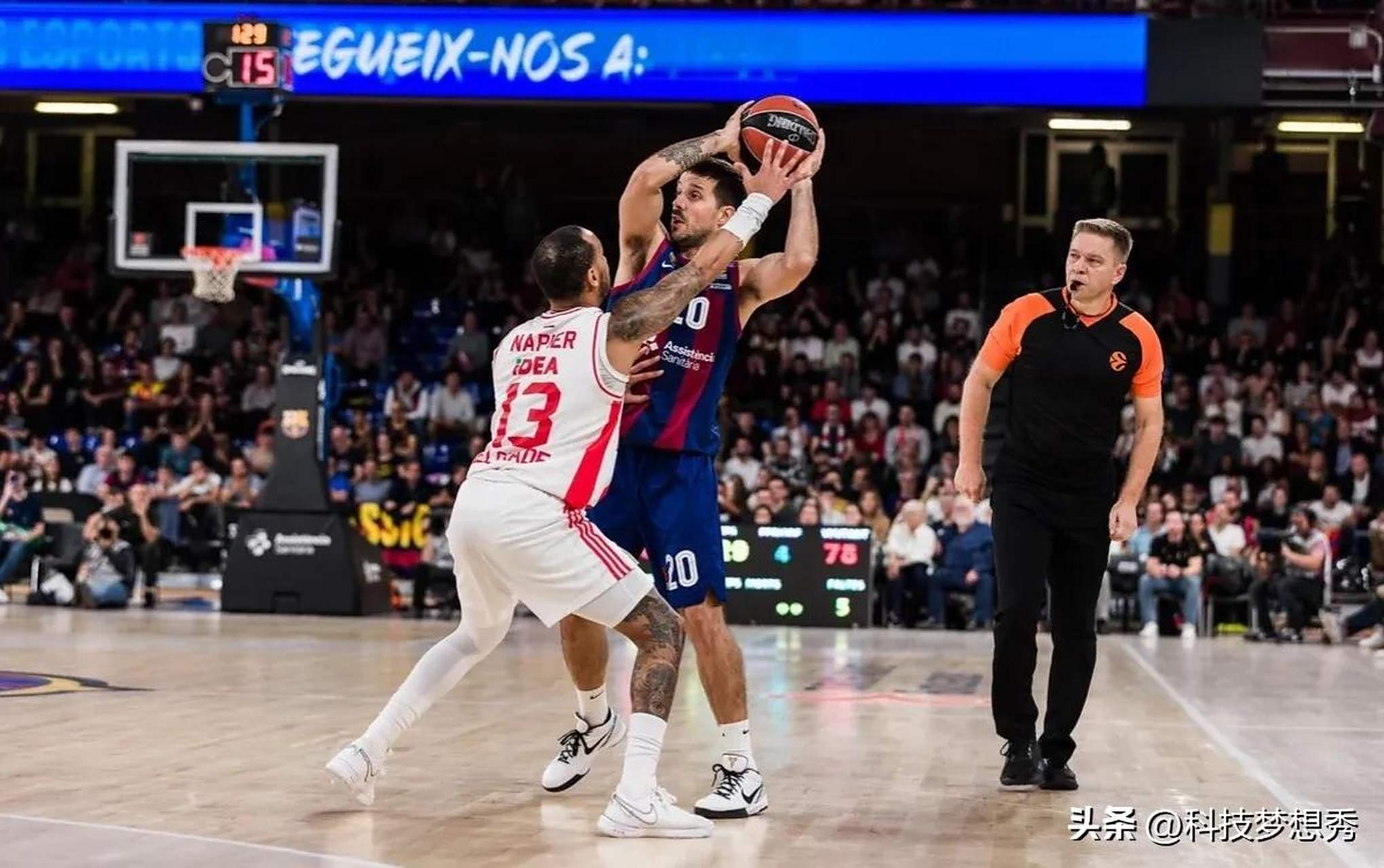 西甲战报：布坎南世界波，米考塔泽建功，黄潜2-0赫塔菲（西甲赛况：布坎南轰世界波，米考塔泽破门，黄潜2比0完胜赫塔菲）