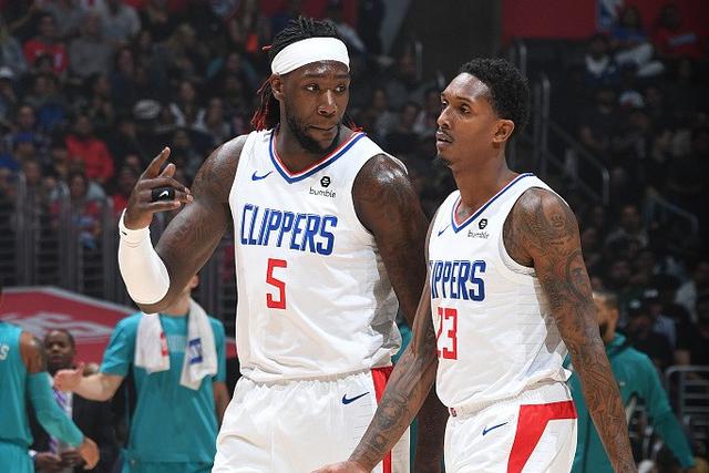 意杯国米5-1威尼斯晋级，小图拉姆双响，皮奥、博尼轰世界波（意大利杯：国际米兰5-1大胜威尼斯晋级，小图拉姆梅开二度，皮奥、博尼世界波建功）