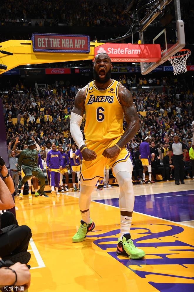 瑞天空：热刺、利物浦与扬-迪奥曼德的团队展开深度接触（瑞天空：热刺与利物浦正与扬-迪奥曼德团队密切商谈）