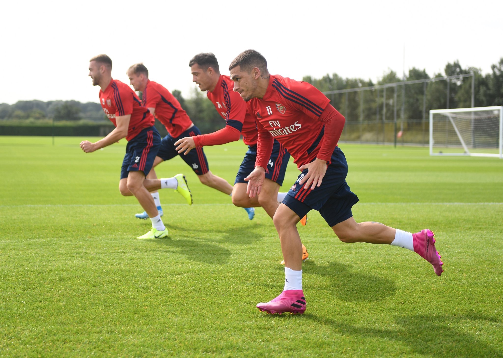 女子篮球联盟赛季焦点球员表现（女篮联盟本赛季核心球员表现盘点）