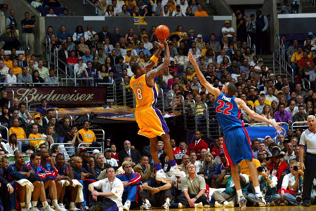 官宣，最快女护士被重罚，原因找到，医院回应，5次马拉松获20万（官方通报：最快女护士遭重罚，原因水落石出，医院作出回应，连跑5场马拉松获20万）