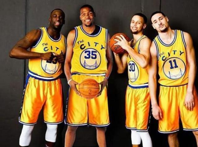 埃姆雷·詹：我们会在德甲和欧冠全力以赴，尽管德国杯止步令人失望（埃姆雷·詹：虽遗憾止步德国杯，德甲和欧冠我们将全力冲刺）