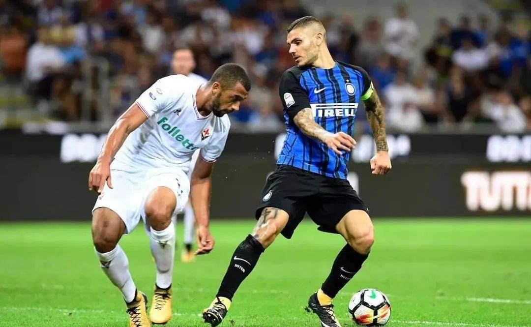 DO：巴萨、曼城、巴黎都有意阿克利乌什，他更可能明夏转会（DO：巴萨、曼城、巴黎均有意阿克利乌什，明夏转会可能性更大）