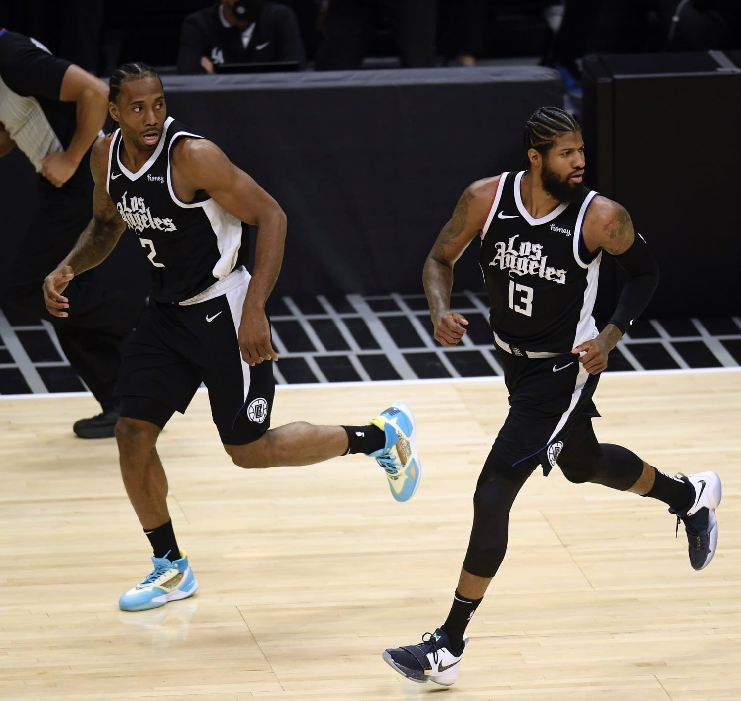 阿斯：罗德里戈出场时间在皇马排第17，但在巴西队却连场首发（阿斯：罗德里戈在皇马出场仅列第17，回到巴西队却连续首发）