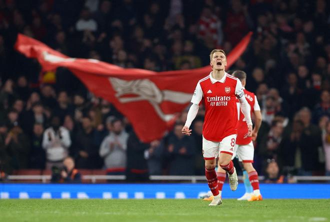 若昂-内维斯：我现在状态很好；金球奖不是我看待足球的方式（若昂-内维斯：状态正佳；我不以金球奖来衡量足球）