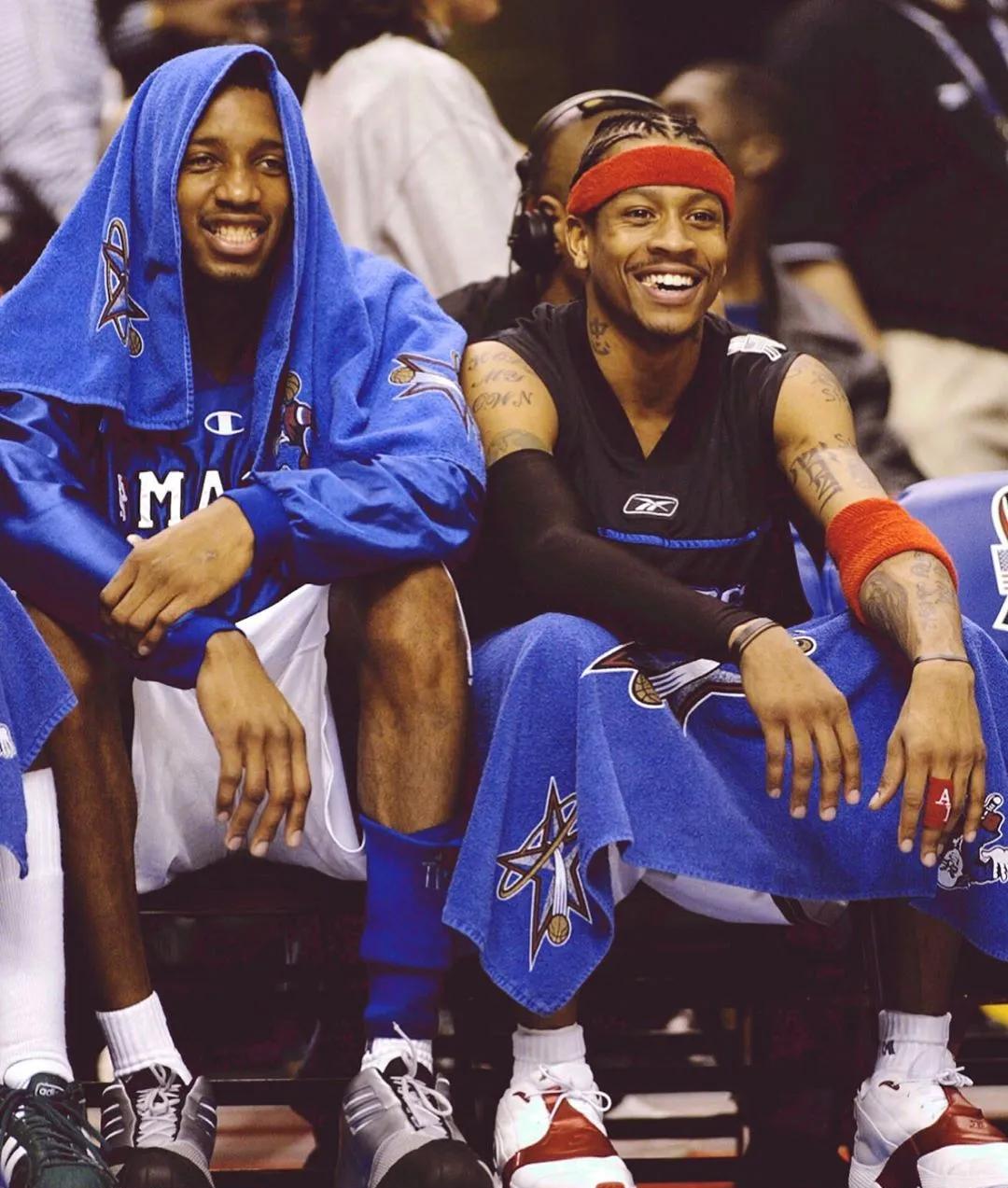 利物浦vs毕包第20分钟比赛暂停，全场球员、观众鼓掌致敬若塔（利物浦战毕尔巴鄂第20分钟暂停，全场球员与球迷鼓掌致敬若塔）