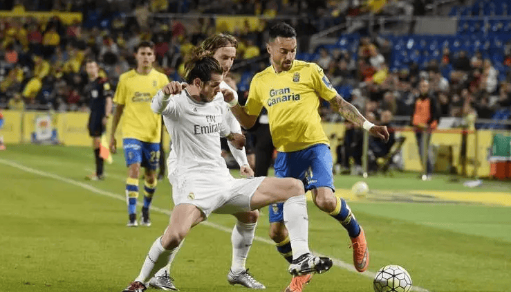 北青：邵佳一首期国足集训最早明年1月，将推进年轻化进程（据北青报道，邵佳一执掌国足后首期集训最快明年1月启动，阵容年轻化将提速）